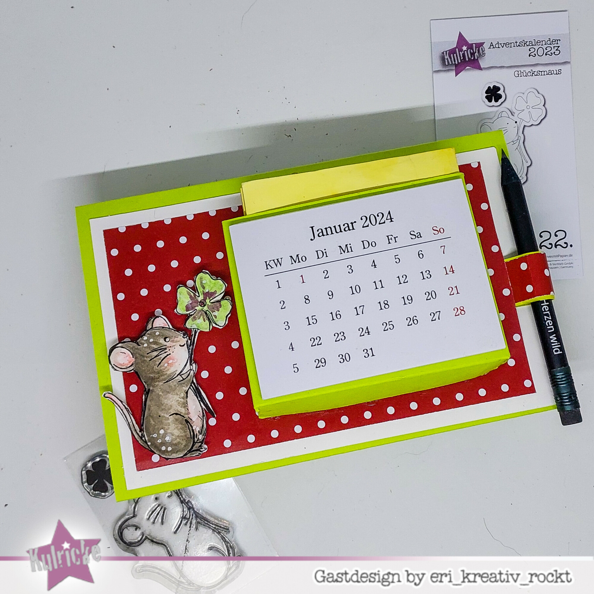 Kalender 2024, mit Notizblock und Stifte Halterung – Kreatives mit Papier