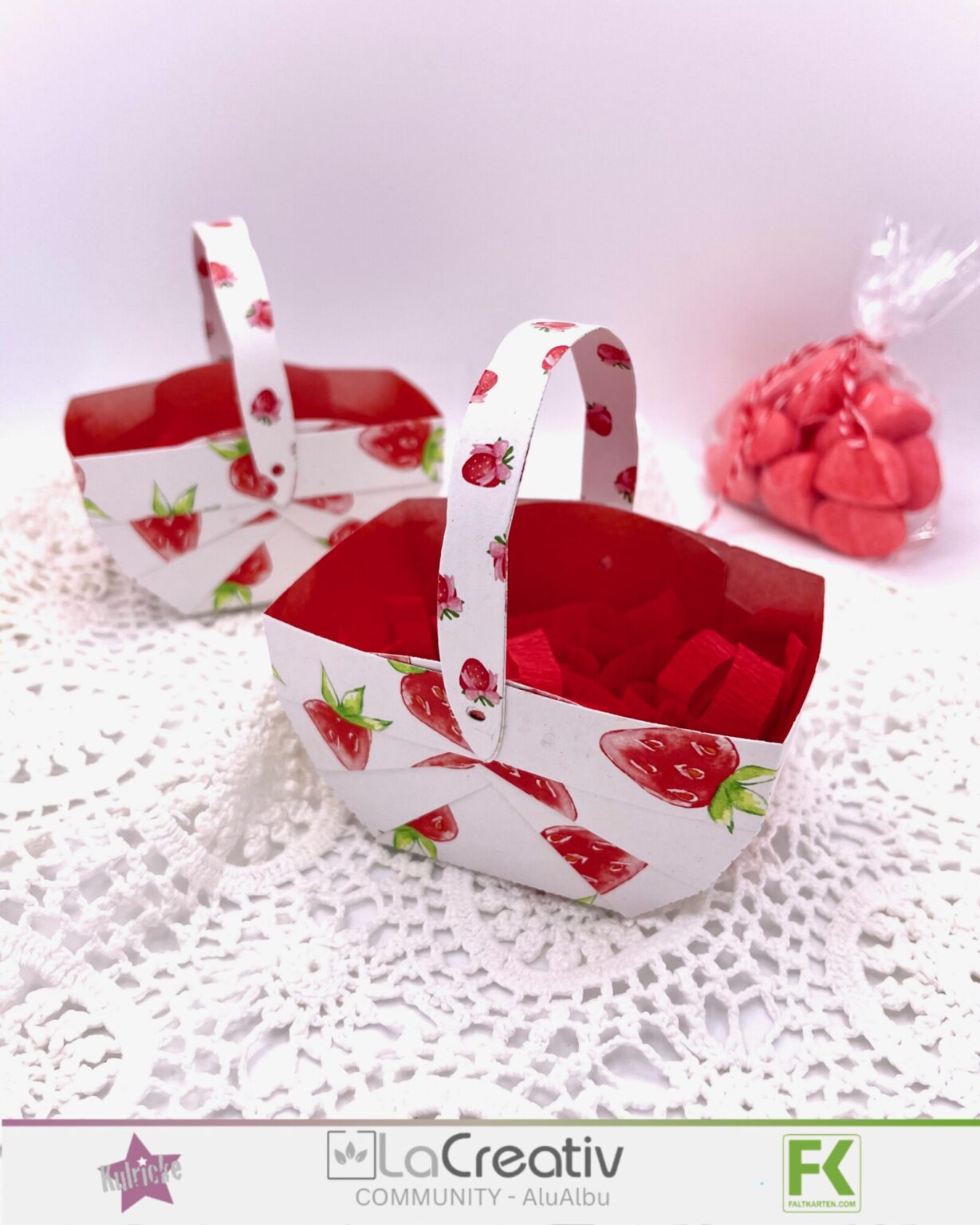 Körbchen mit Erdbeeren