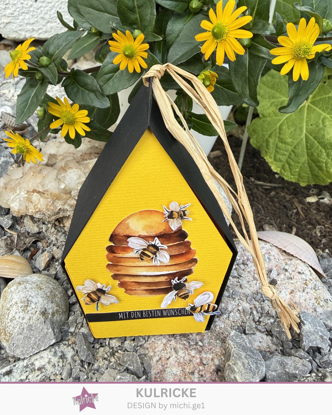 Bienenhaus mit dem Schubladenhaus XL